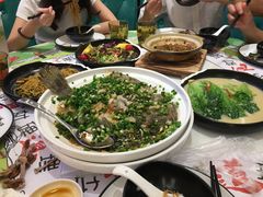 -粤小馆(天安云谷店)