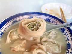黄鱼馄饨-明呈黄鱼面馆(斜土路店)