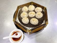 三鲜包子-西安贾三灌汤包·回坊小吃·清真炒菜(北院门总店)