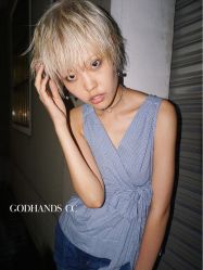 -Godhands美发设计沙龙