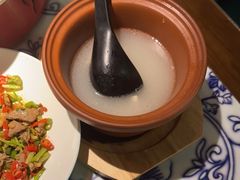 -卢大鲜鱼头捞饭(美利广场店)