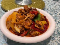 新疆大盘鸡-巴扎美食·新疆菜·西域歌舞表演餐厅(新疆大厦店)