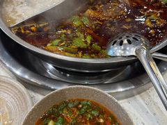 -肖肖酸萝卜鱼火锅(总店)