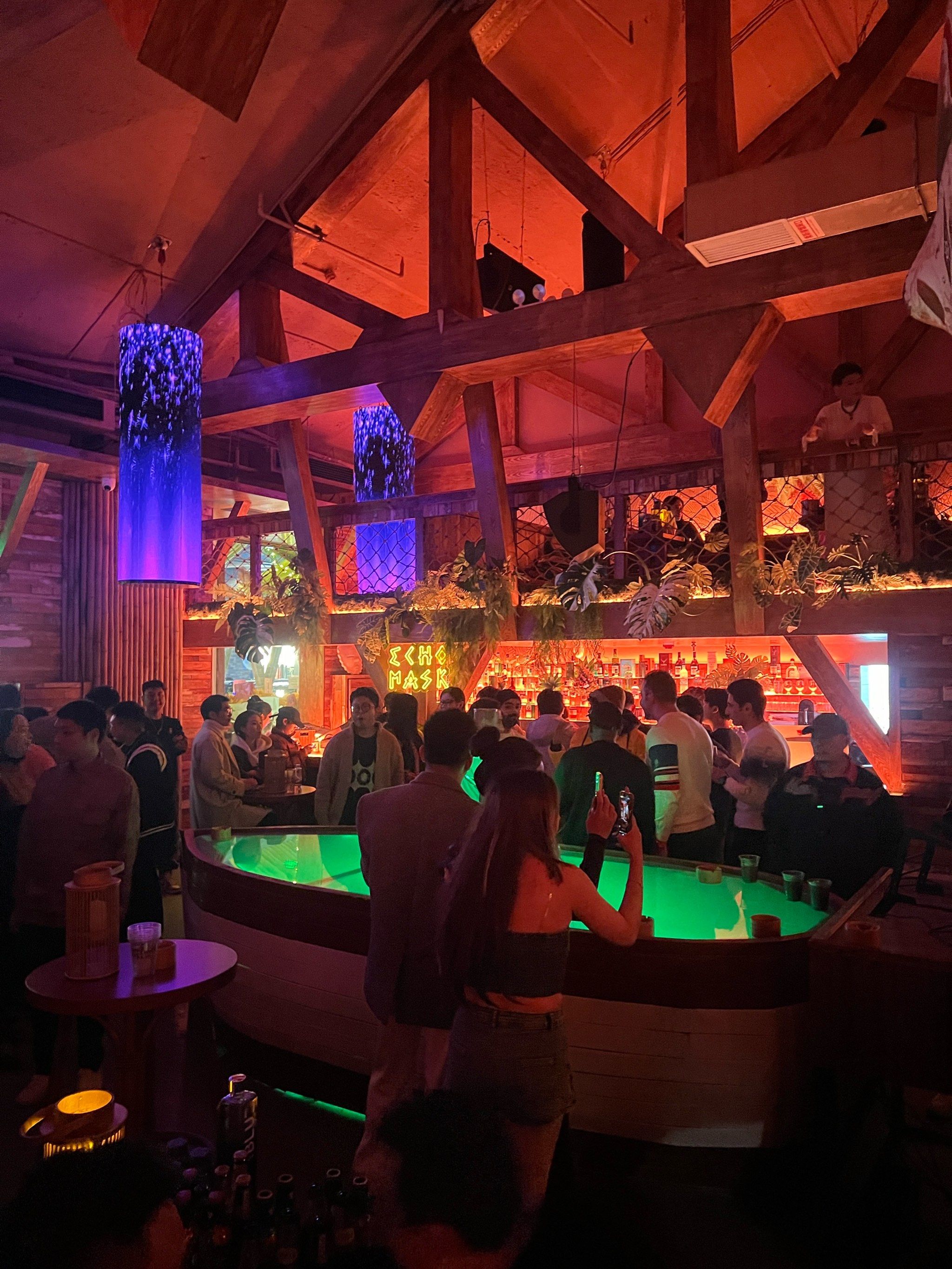 武汉新开的!热带雨林酒吧!