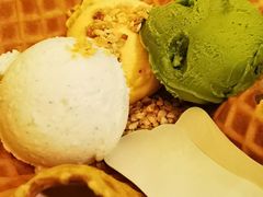 咸蛋黄冰淇淋-陕拾叁(袁家村店)