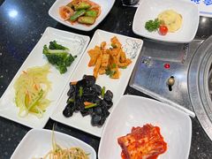 -青松馆韩国料理(香港中路佳世客店)