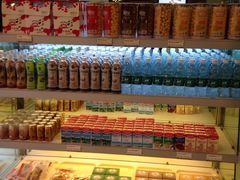 -绿姿鲜奶烘焙(新城花园店)