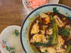 -阿依娘镇店豌杂面(三峡广场店)