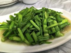 清炒水芹-溱湖八鲜菜馆
