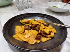 -宴昆山·私房菜(春晖店)