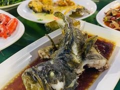 石斑鱼清蒸-四川小胡子海鲜(丁村万人海鲜广场店)