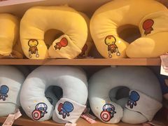 -名创优品(北京新中关购物中心地铁层店)