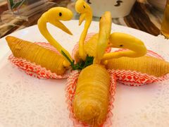 椿记榴莲酥-椿记烧鹅(叠彩店)