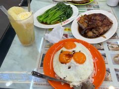 三眼仔太阳叉烧饭-澳门陈光记烧味饭店(万象城店)