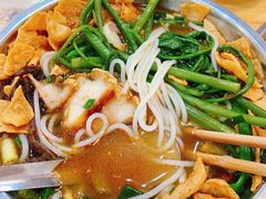 -柳州肥姨妈大骨螺蛳粉(东靖路店)