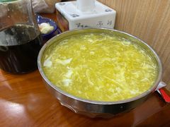 -正宗开封黄家灌汤小笼包子