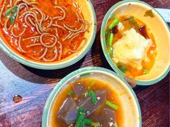 -蓝田九大碗民俗食府(蓝田店)