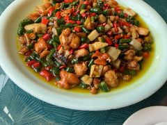 -锅碗瓢盆·重庆本土菜(南坪东东摩店)