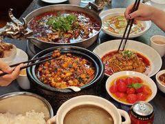 -万重锦·人文川菜馆(骡马市店)