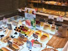 -巴黎贝甜(昆城广场店)