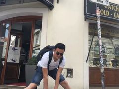 -布拉迪斯拉发城堡
