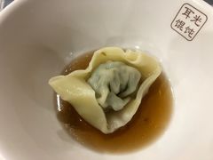 特色荠菜肉馄饨-潘国仙耳光馄饨(黄家阙路店)
