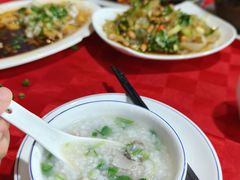 -先鲜鲫鱼粥