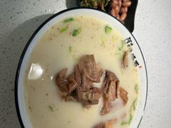 -阿达师傅鱼汤面