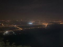-鬼笑石后山停车场