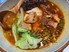 招牌牛三宝宽粉-百春原湖南牛肉粉(百联世纪店)