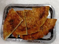 -老黑烧烤(四季花城店)