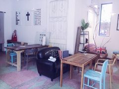 -怪兽咖啡 Monster Cafe