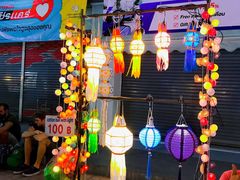 -周日夜市