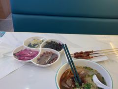 -伊北味·清真青海拉面村(延安路店)
