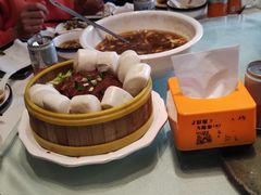 -鑫巴蜀小镇 · 水煮鱼专研店(玉桥店)