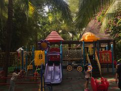 -三亚湾海居铂尔曼度假酒店