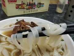 -燊意布拉肠云吞面(中山四路店)