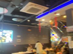 -老街烧烤大排档·地道湖北菜·龙虾馆(汉口火车站店)