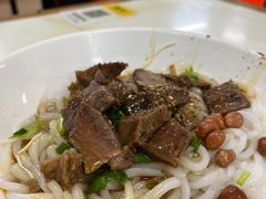 -阿阳牛腩腌面店