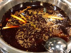 -肖肖酸萝卜鱼火锅(总店)