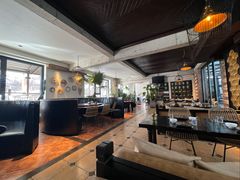 -泰莲庭·溪畔餐厅(雁栖湖店)