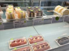 -奈雪的茶(百盛店)