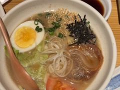 -花和海鲜自助(梅江店)