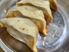 -黄阿姨锅贴大王(万航渡路店)