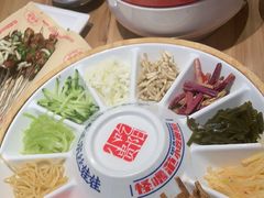 -怪噜范·老贵阳街头名小吃(汇金星力城店)