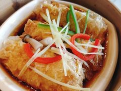 蚝皇鲜虾腐皮卷-陶陶居酒家(海岸城店)