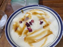 -云阿蛮云南生烫牛肉米线(奉贤路店)