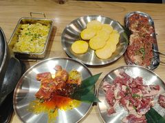 -青瓦餐厅·生鱼片·韩园烤肉(西塔店)