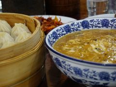 鲜肉小笼-南翔饭店