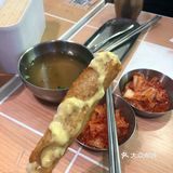 「芝士火腿辛拉面」他的火腿是像港式的午餐肉那样